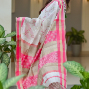 Maheshwari White and Pink Saree Handwoven & Handprinted